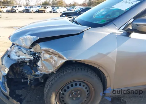 2016 Nissan Rogue S z USA, uszkodzony, nr VIN KNMAT2MV0GP608910